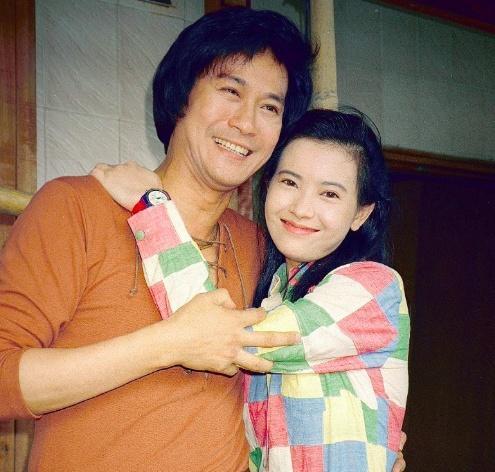 曾经靓绝五台山的她,却孤寂的去世|蓝洁瑛|五台山|郑家成_新浪新闻