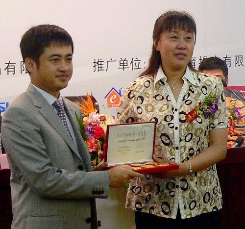 身居高位却因病辞职 如今过上安逸生活|张蓉芳|女排|世锦赛_新浪新闻