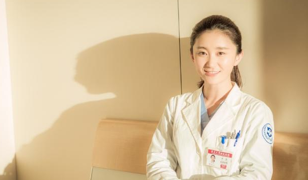 中依旧跋扈,长了张嚣张脸,想演好人真难|知否|赵秦|贵人_新浪新闻