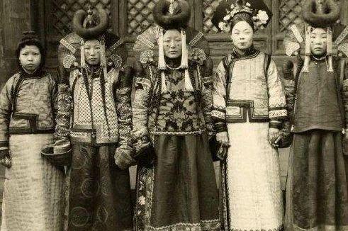 5张老照片,真实的蒙古公主长这样,最后一张令人怦然心动