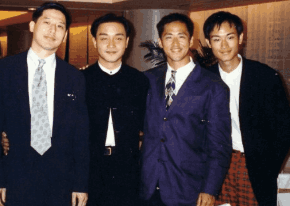 1995年9月11日香港丽晶酒店张国荣生日宴照片曝光