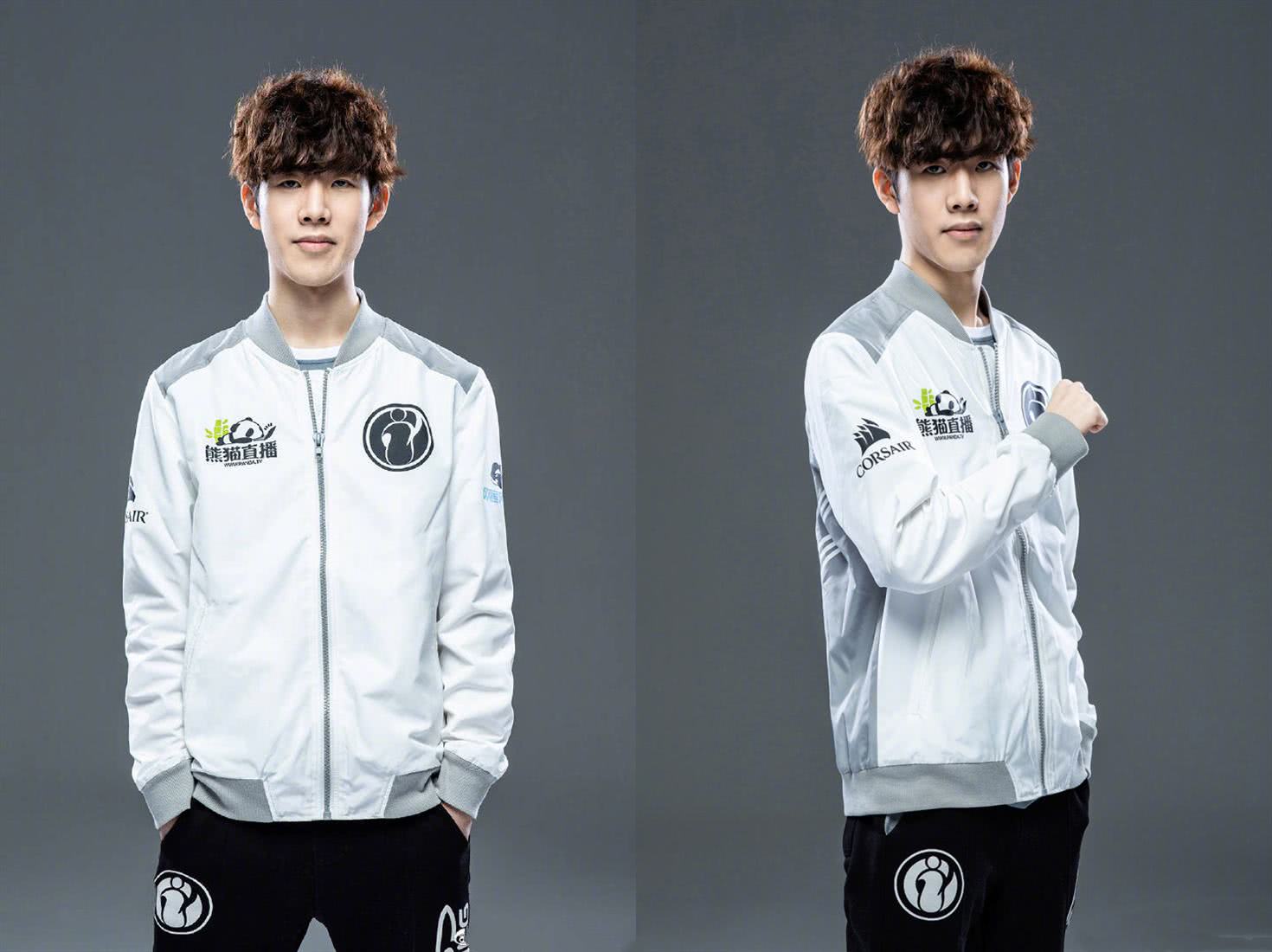 对阵edg的第二局比赛中,他选出了鳄鱼这个英雄,直接是化身史前