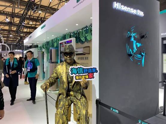 《颜值、智商双双在线，海信史上最强“集团军”震撼亮相AWE2019》