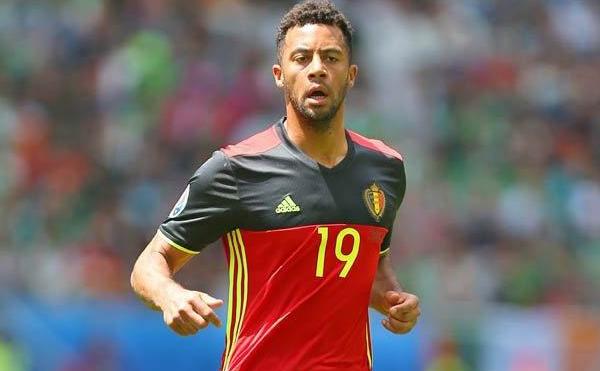 煮熟鸭子飞了?登贝莱去哪成中超冬窗大悬念?网友:他到底去哪?