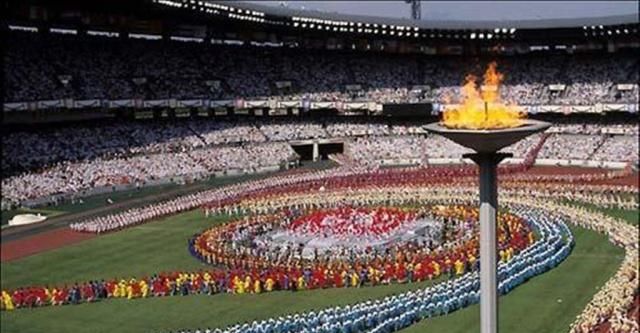 巴塞罗那有哪两只足球队(巴塞罗那的足球)-酷知号