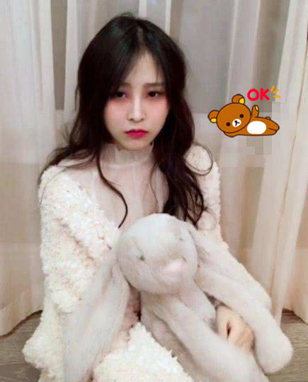 大胃王猫妹妹素颜曝光,这变化认不出来,以后不想看你吃东西!