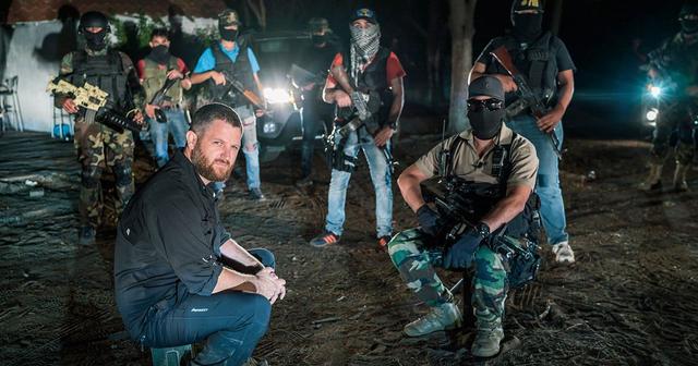 墨西哥毒贩有多恐怖?一言不合就火拼,打得警察没脾气!