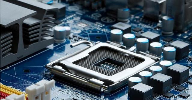 为什么玩游戏时显卡的占用率会这么低呢?