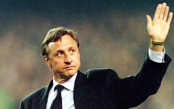 克鲁伊夫是否被过度神化,取决于当下的时代是如何评判贝肯鲍尔的