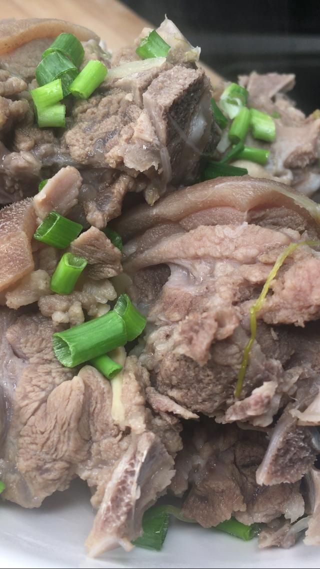 美味厨房:补一补好过冬!一碗热乎乎羊肉汤,最是滋补!