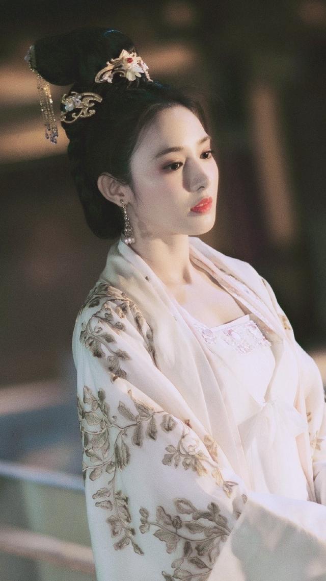 女演员|王紫璇|新人_新浪新闻