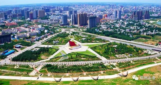 步履铿锵30年 勇立潮头谱新篇——邓州市撤县建市30周年回眸