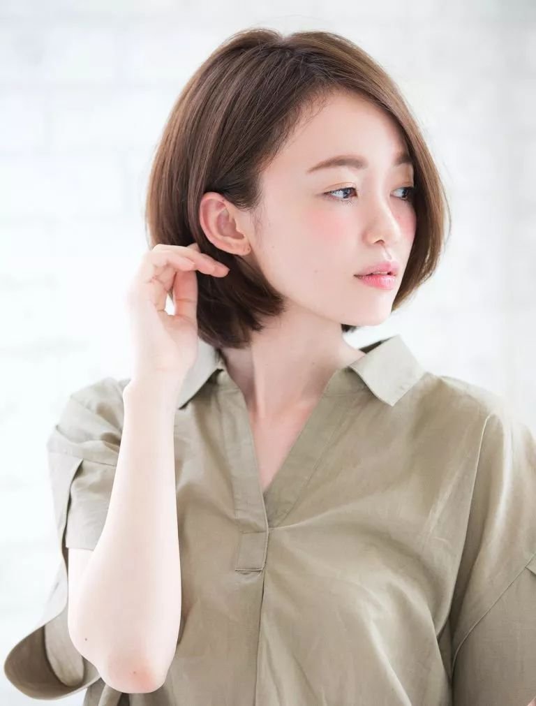 2019年受欢迎的14款发型让你提升颜值瞬间小5岁