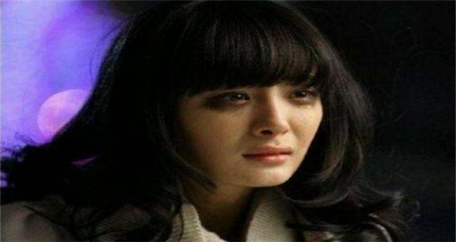 同演哭戏杨幂哭花妆,周迅隔着屏幕感到绝望,她眼泪都是p的