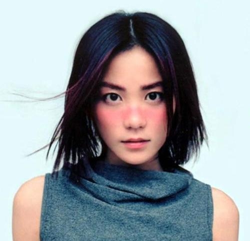 香港歌坛90年代涌现的女歌手为何如此稀少?