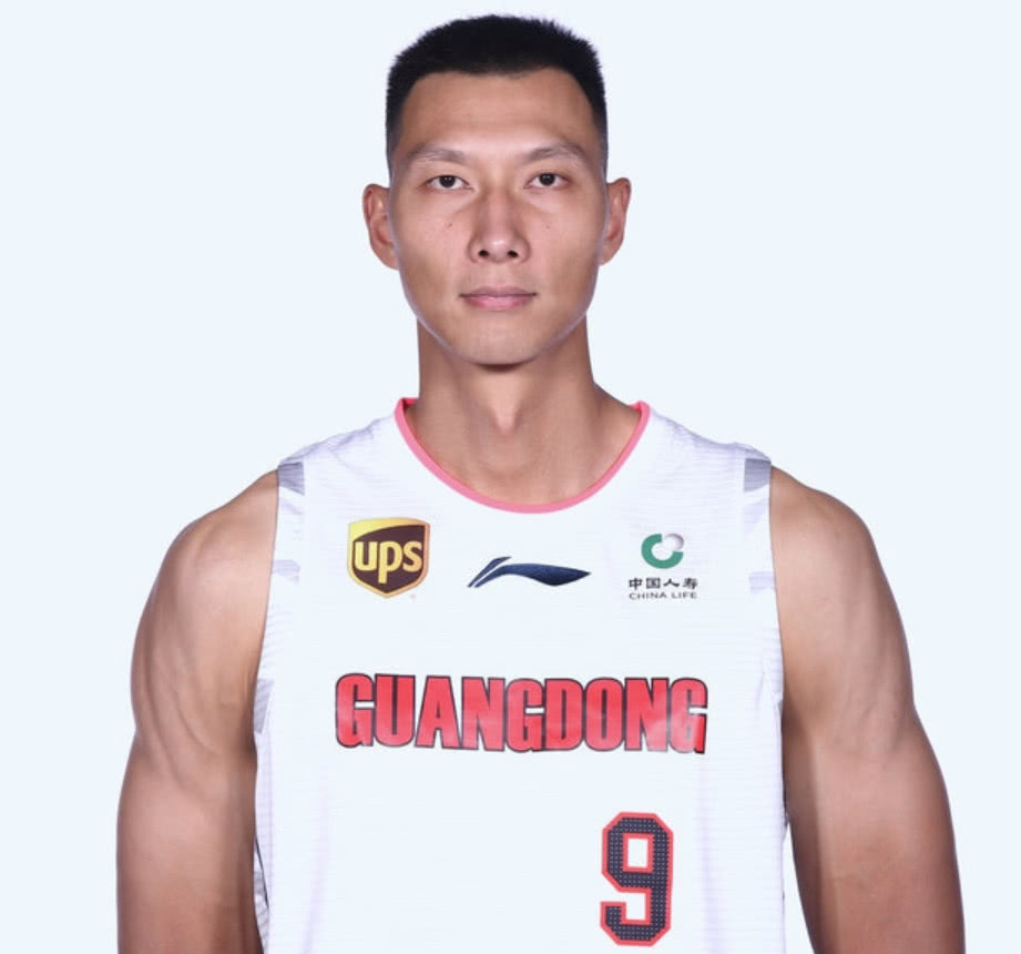 易建联当选cba官方本土周最佳球员,看看数据,实至名归