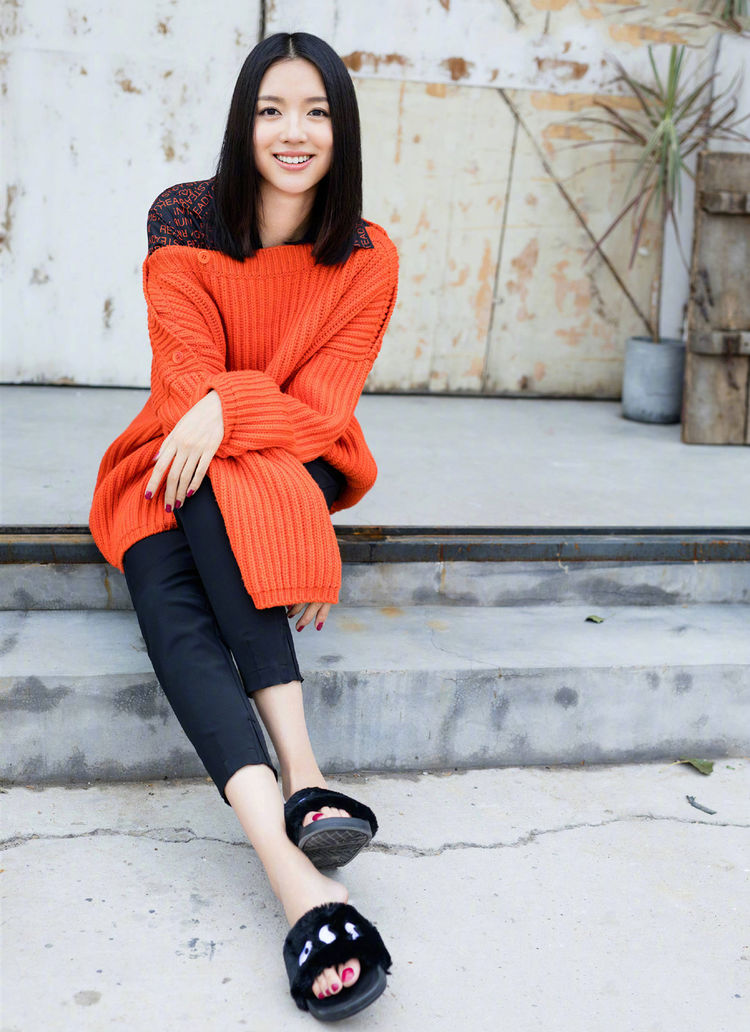 182cm张梓琳穿优雅鱼尾裙身材曲线太惊艳网友美人鱼上