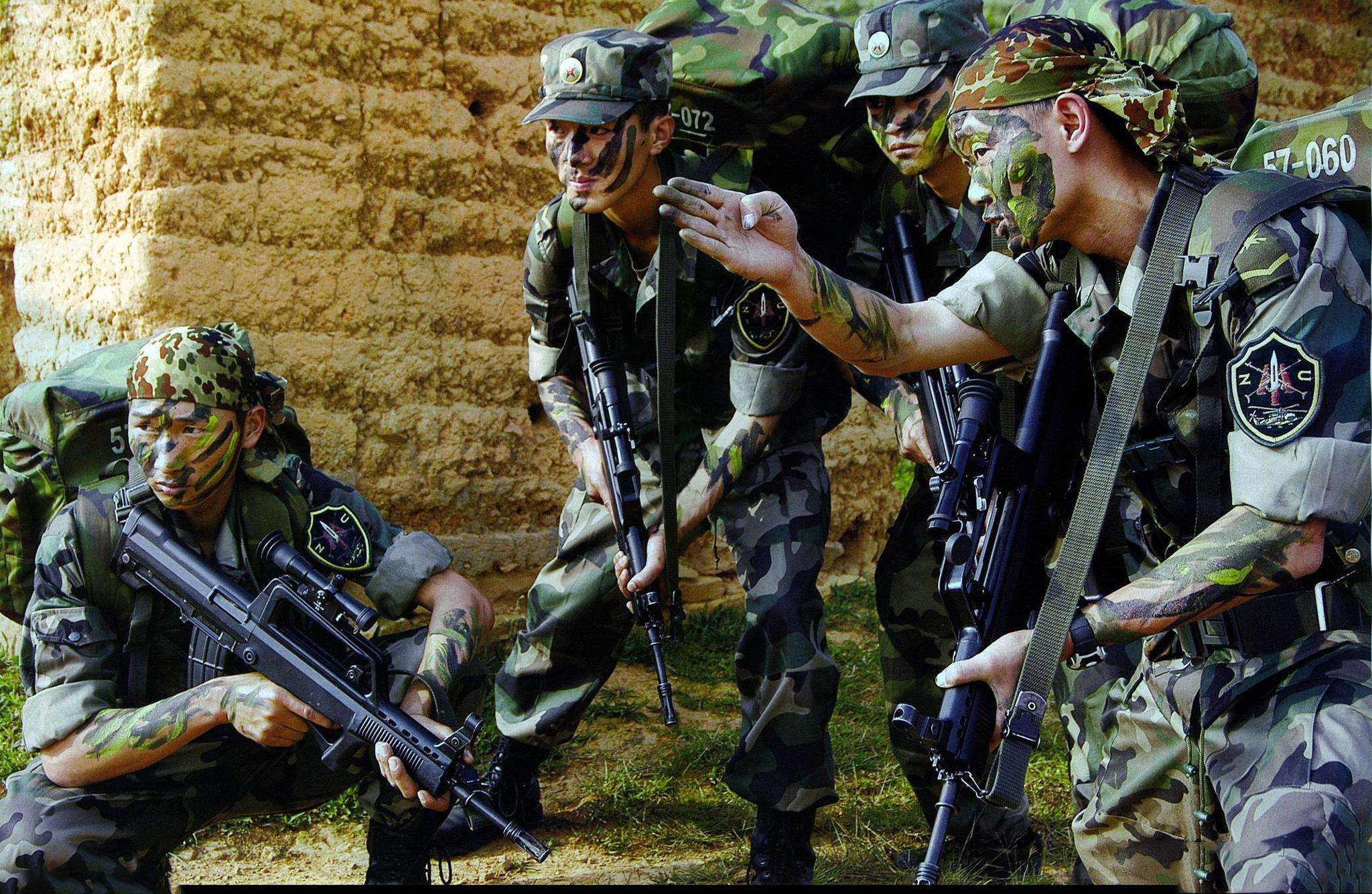 中国到底有没有龙焱或者狼牙特种部队看完这些你就懂了