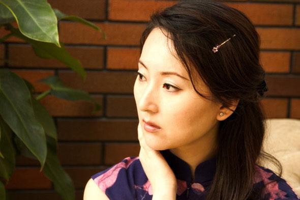 陈晓旭气质有多好,穿旗袍美得惊艳了时光,世上再无林黛玉!