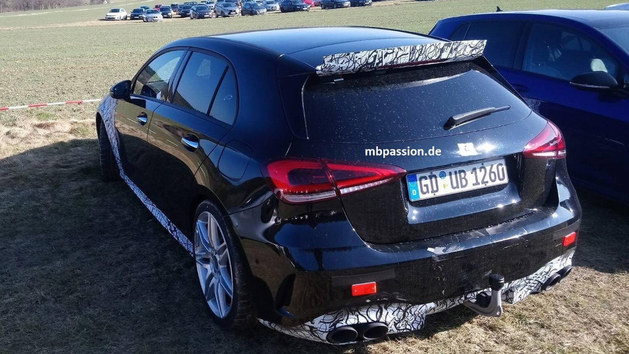 2020款A45 AMG最新谍照 外观更加激进