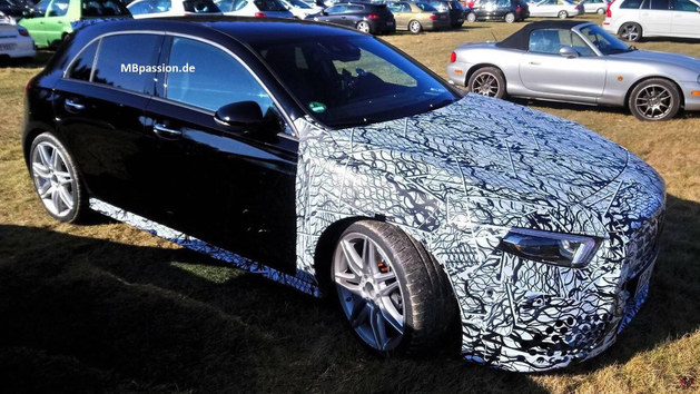 2020款A45 AMG最新谍照 外观更加激进