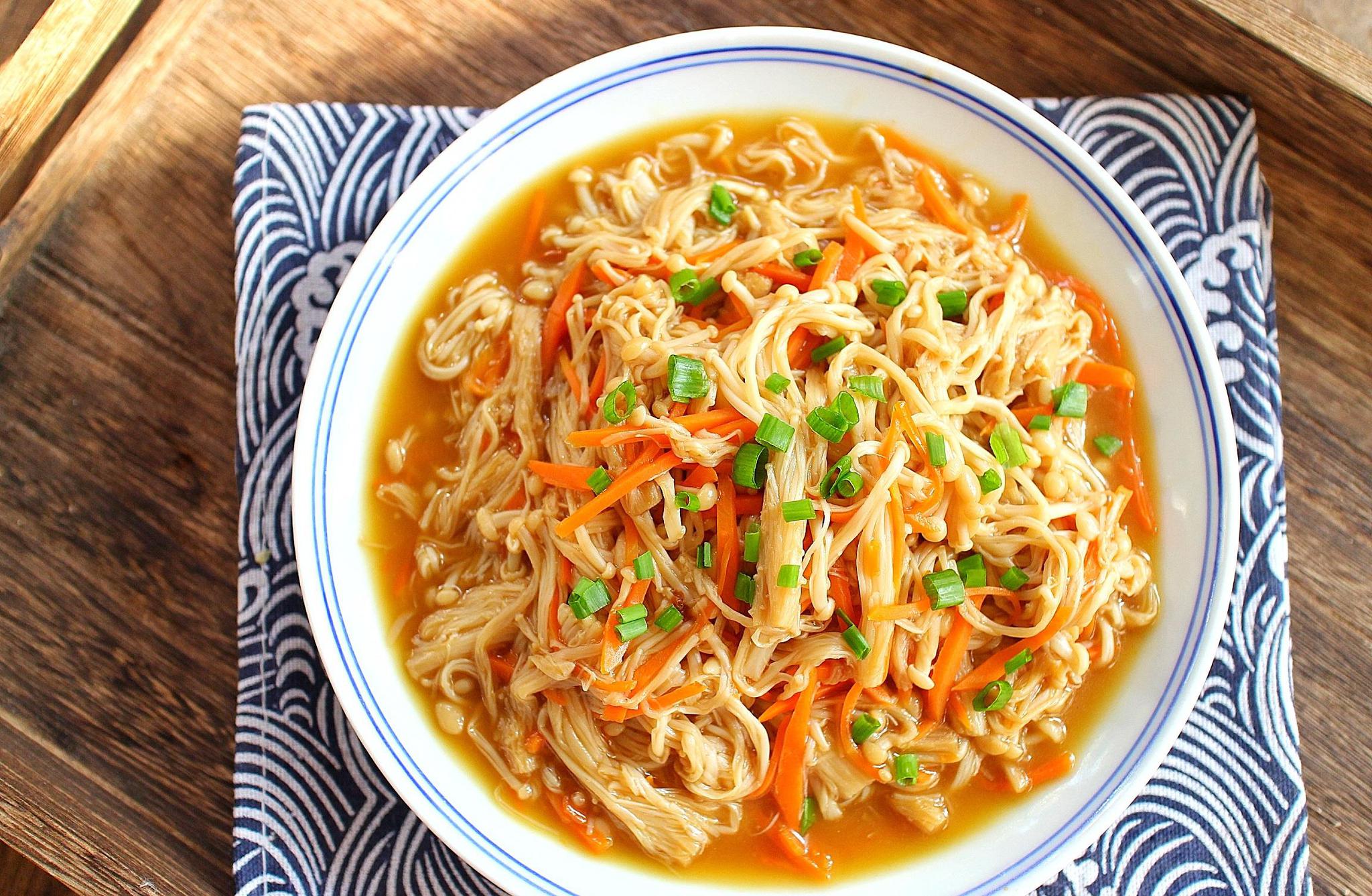 因为它鲜嫩下饭,好吃不贵|金针菇|鲜嫩|蚝油_新浪新闻