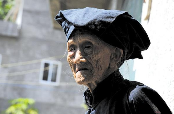 清代奇人李青云活了256岁,去世前给出了长寿的奥秘