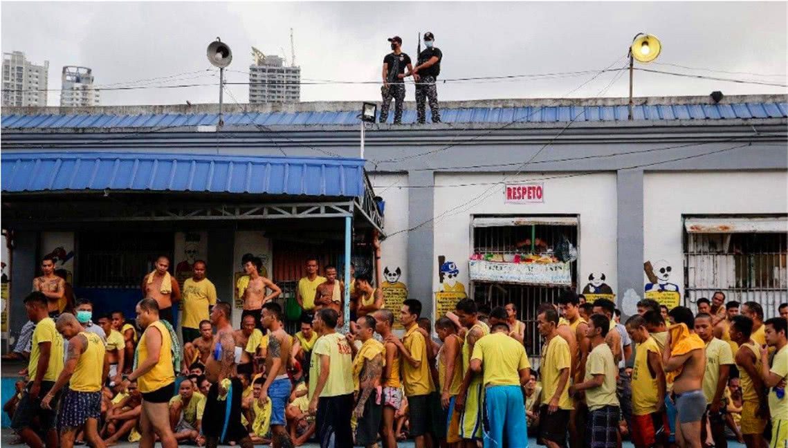 被判无期徒刑的犯人,每天在监狱做什么?像电视上演的那样吗?