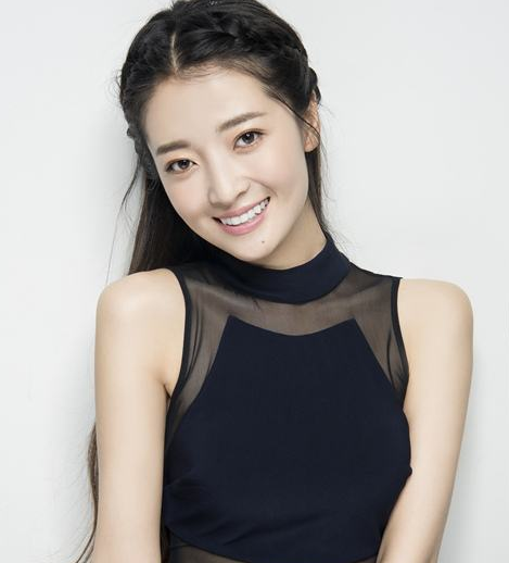 北电院长离婚再娶,拍摄《一纸婚约》,只为圆娇妻的梦?