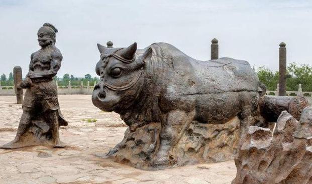 黄河60吨"镇河"铁牛,"藏"于水中1200年不腐