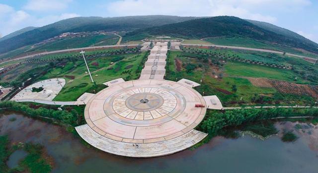 宇宙召唤,屈家岭月湖vr虚拟现实影院,等你来集结!