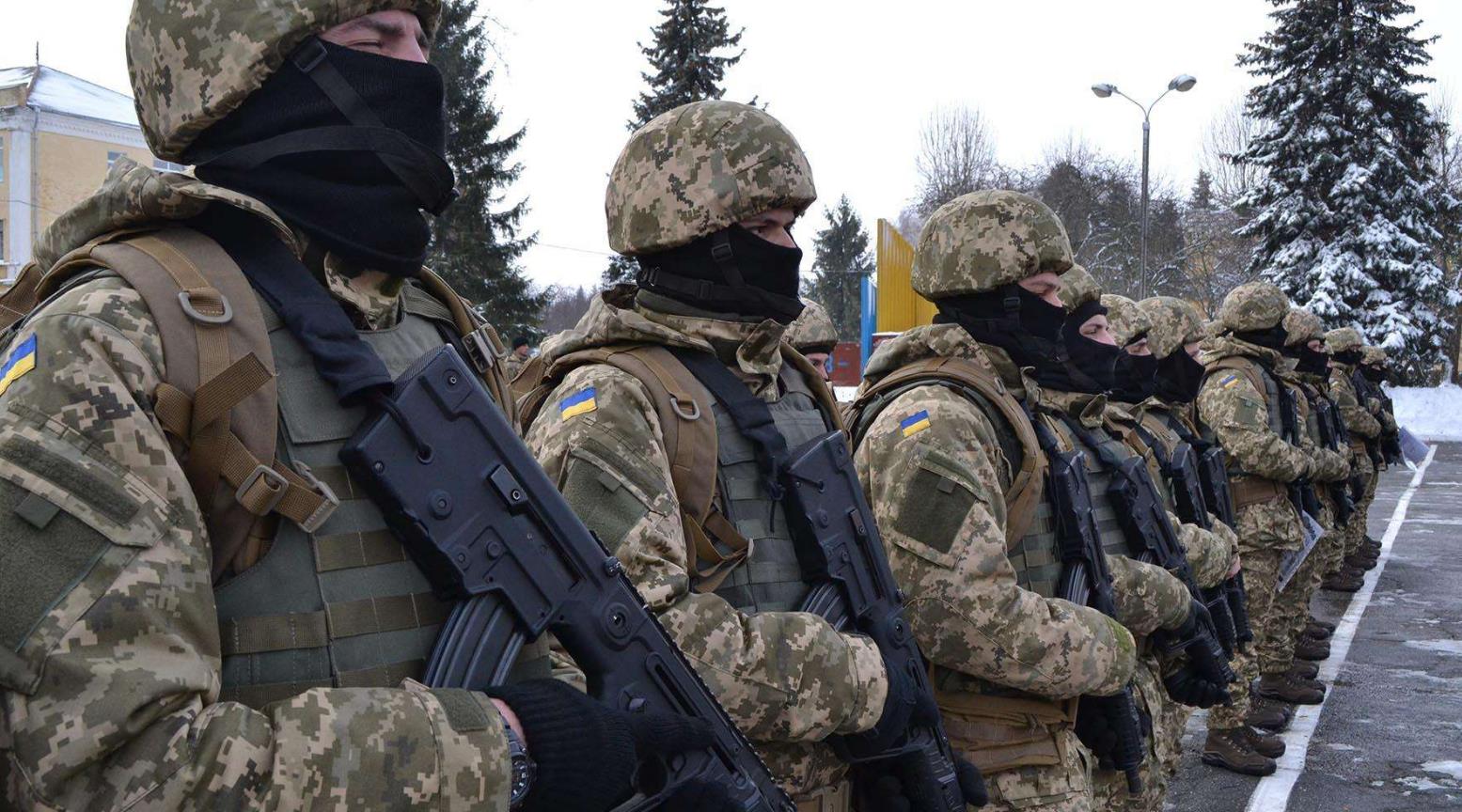 并带走大量武器装备,这仗怎么打|乌克兰|士兵|军队_新浪新闻