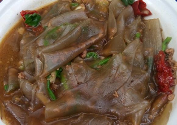 自制红薯粉皮,1碗水1勺盐,做法简单,爽滑又美味,零失败