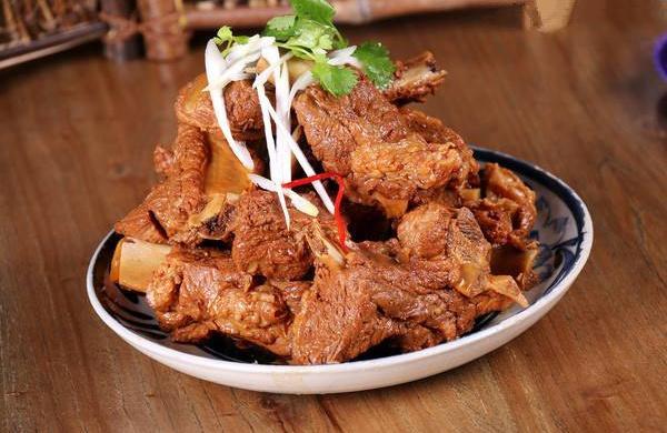 东北酱大骨,春节在家做一盘,上桌遭疯抢,实在太受欢迎