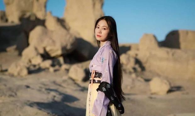 她是清华学霸,被称为航天女神,却在诗词上面的造诣颇高!