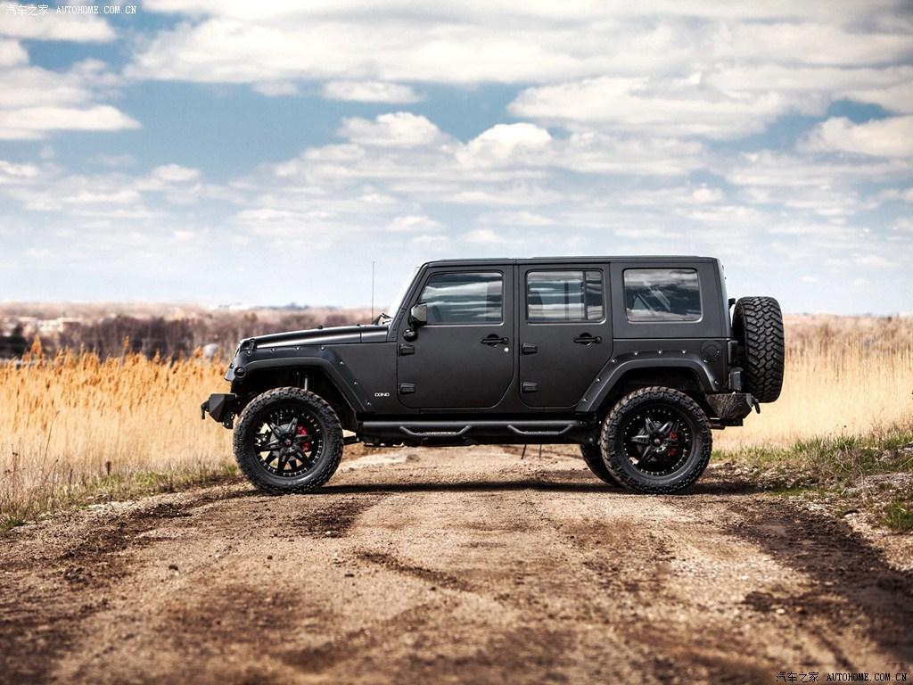 牧马人sahara四门炫顶版硬派越野人的狂野征途