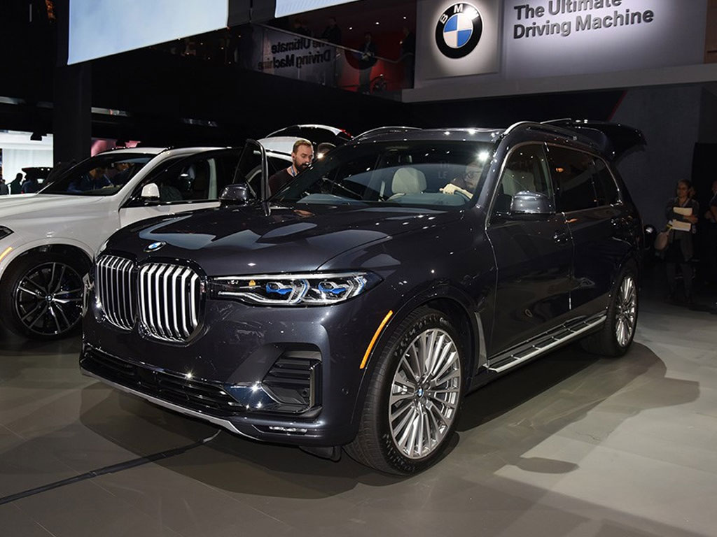 宝马公布上海车展阵容,相比一看就贵的x7,我更喜欢全新3系