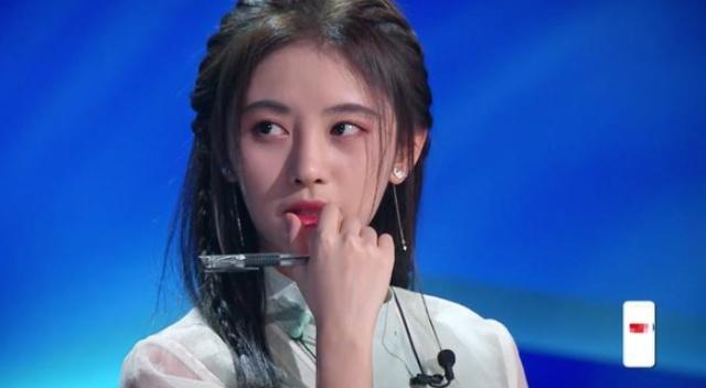 导师意见不合,鞠婧祎被怼四次,粉丝表示心疼|国风美少年|霍尊|鞠婧祎