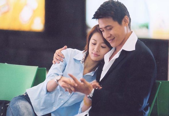 这张合照太神奇郭京飞冯绍峰同框陆毅雷佳音也在