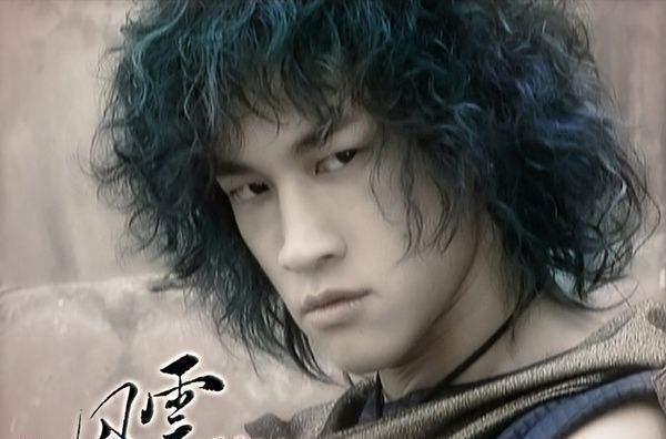 童年回忆杀:寸头聂风,乞丐步惊云,杀马特断浪,爆炸头第二梦!