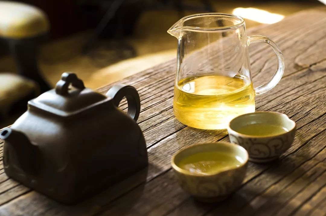 余生寻一杯茶静而不争