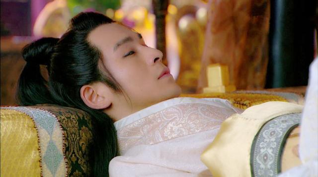 七位睡姿最迷人的古装男子 李易峰第六 马天宇第二 最帅是他