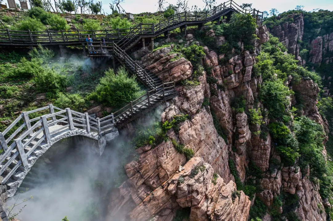 在万安山山顶公园,尽情嗨一夏