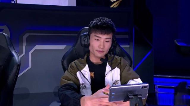 网友评分kpl职业联赛解说综合能力,立人,潇洒的业务水平被赞!