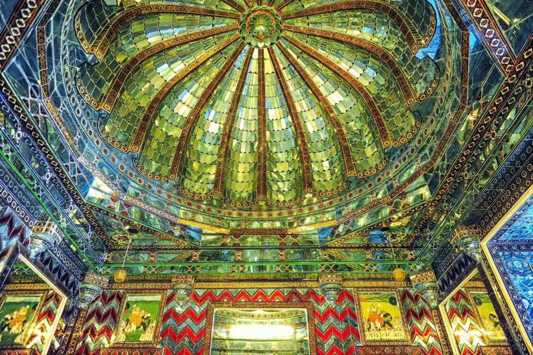 最神秘的水上皇宫:3层在水下被淹没了200年,现成五星酒店