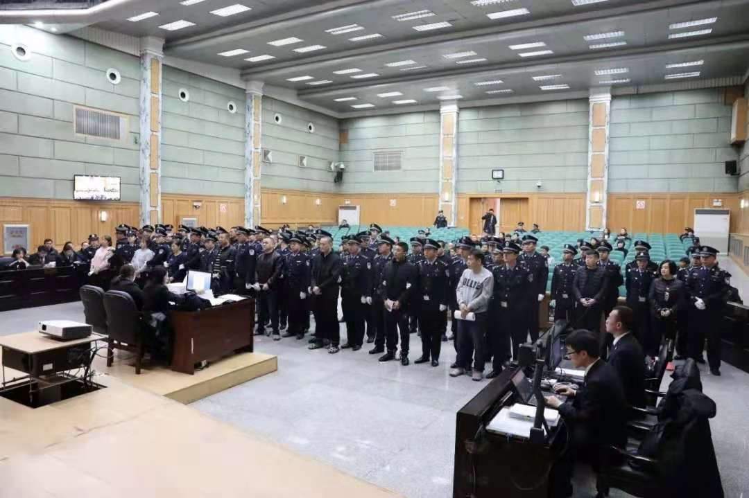 辽宁"套路贷"团伙引发5人自杀其中3人身亡 19人被判刑|盘锦市|苏氏