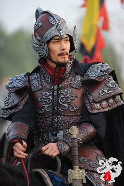 事实上也确实如此,张介然是王忠嗣,皇甫惟明,哥舒翰三任河陇藩帅手下