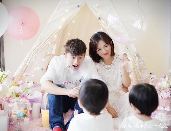 赵丽颖冯绍峰儿子名字曝光!大名用心小名有爱,网友:又撒狗粮