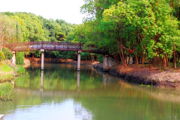 林海天池见证了吴王夫差的狼狈相却把最美的风景留给我们