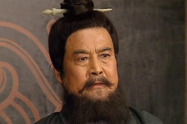 最后在附带说一句,在《三国演义》当中,曹洪尽管出场时间不多,在将星